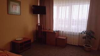 Гостиница Челябинск на 5 этаже Челябинск Улучшенный двухместный номер с 1 кроватью-3